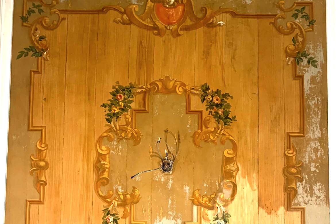 pittsburgh athletic association - lytton hallway - interior restoration and conservation project - fine art architectural restoration