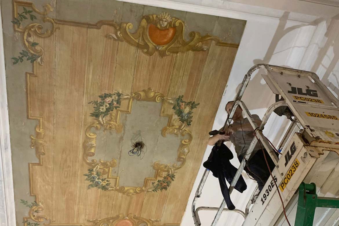 pittsburgh athletic association - lytton hallway - interior restoration and conservation project - fine art architectural restoration