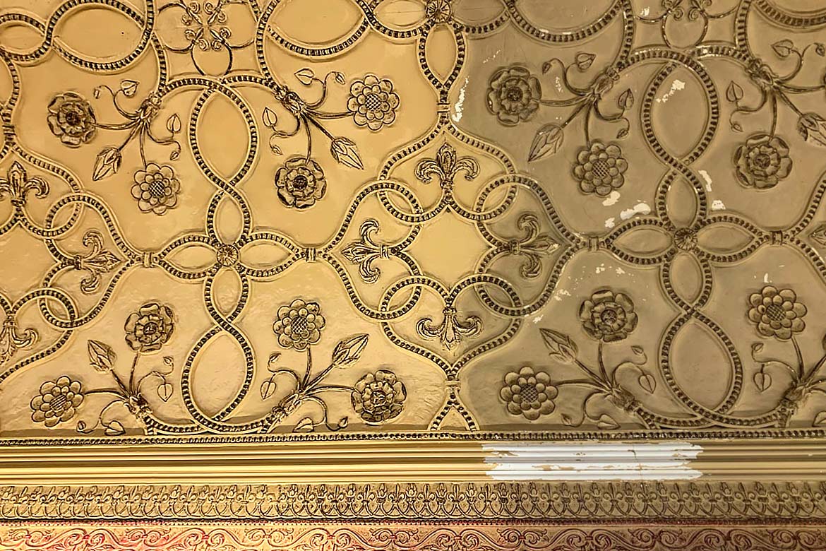 pittsburgh athletic association - oaklander hallway - interior restoration and conservation project - fine art architectural restoration